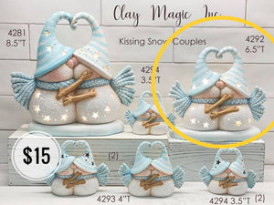 6.5”T Kissing Snow Couple (Pre-Order)