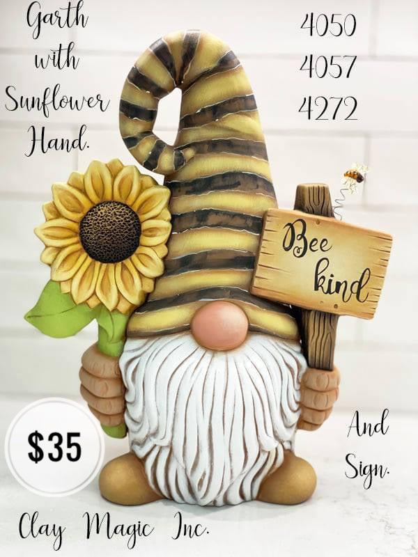 Lg. Garth Gnome w/ Sunflowers and Sign